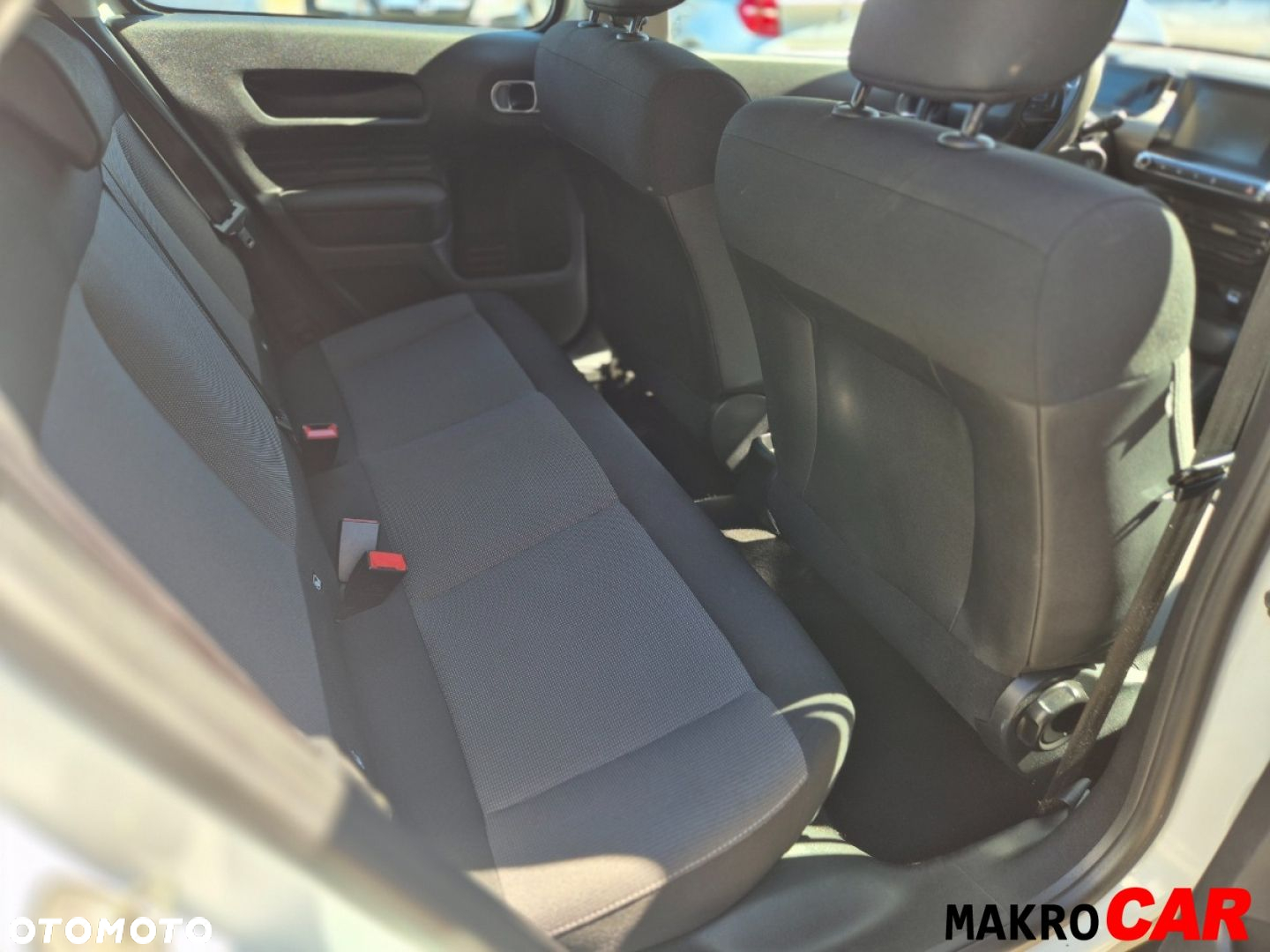 Citroën C4 Cactus - 9