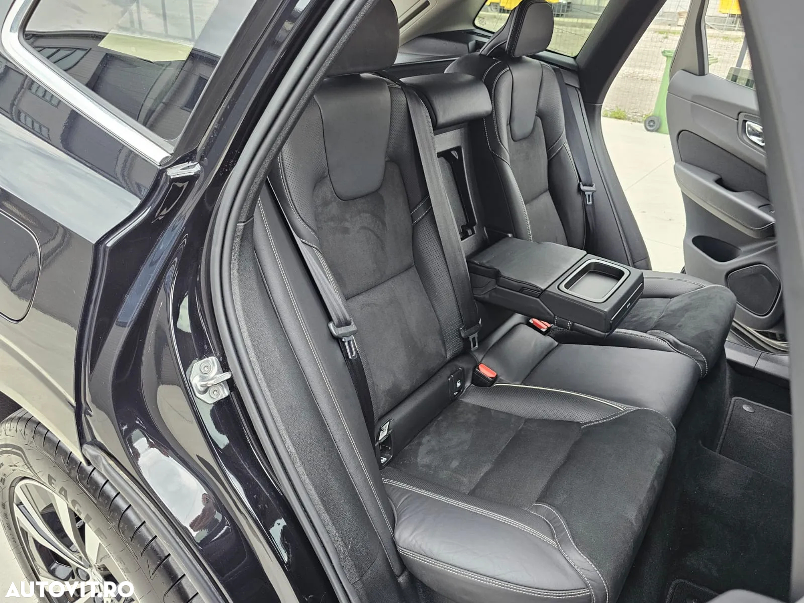 Volvo XC 60 B5 D AWD Geartronic RDesign - 14