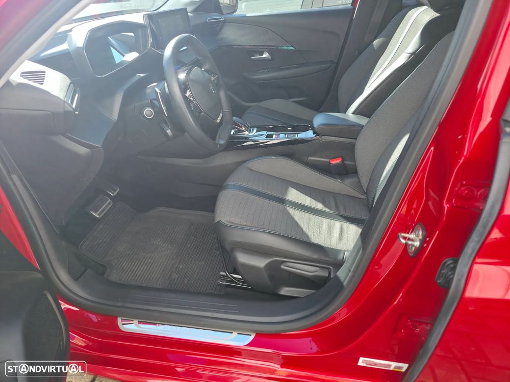 Peugeot 208 PureTech 100 EAT8 Allure Pack - 12