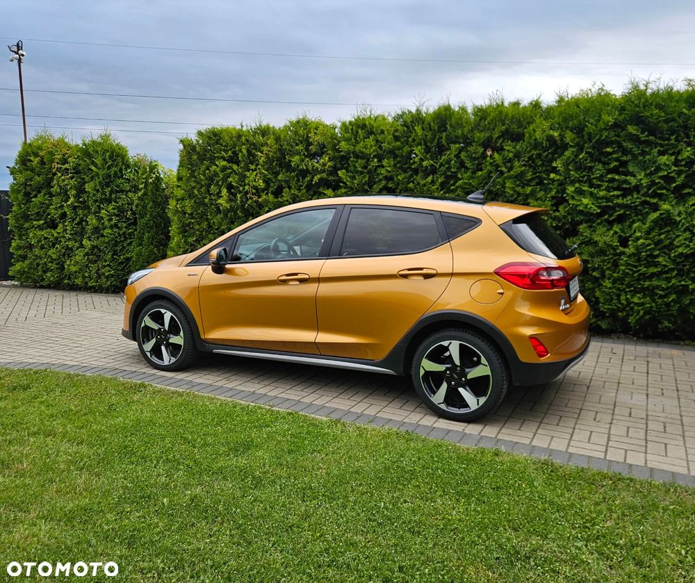 Ford Fiesta 1.0 EcoBoost S&S ACTIVE COLOURLINE - 17