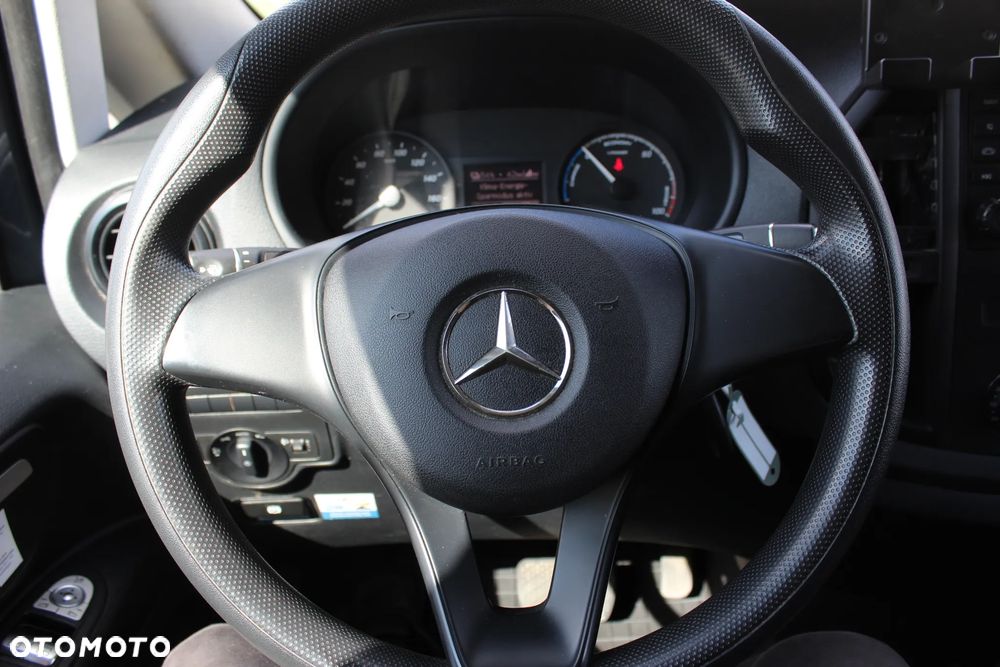 Mercedes-Benz vito - 29