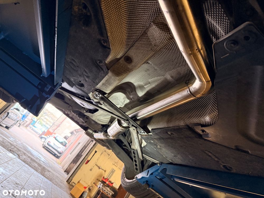 BMW Seria 1 135i - 16