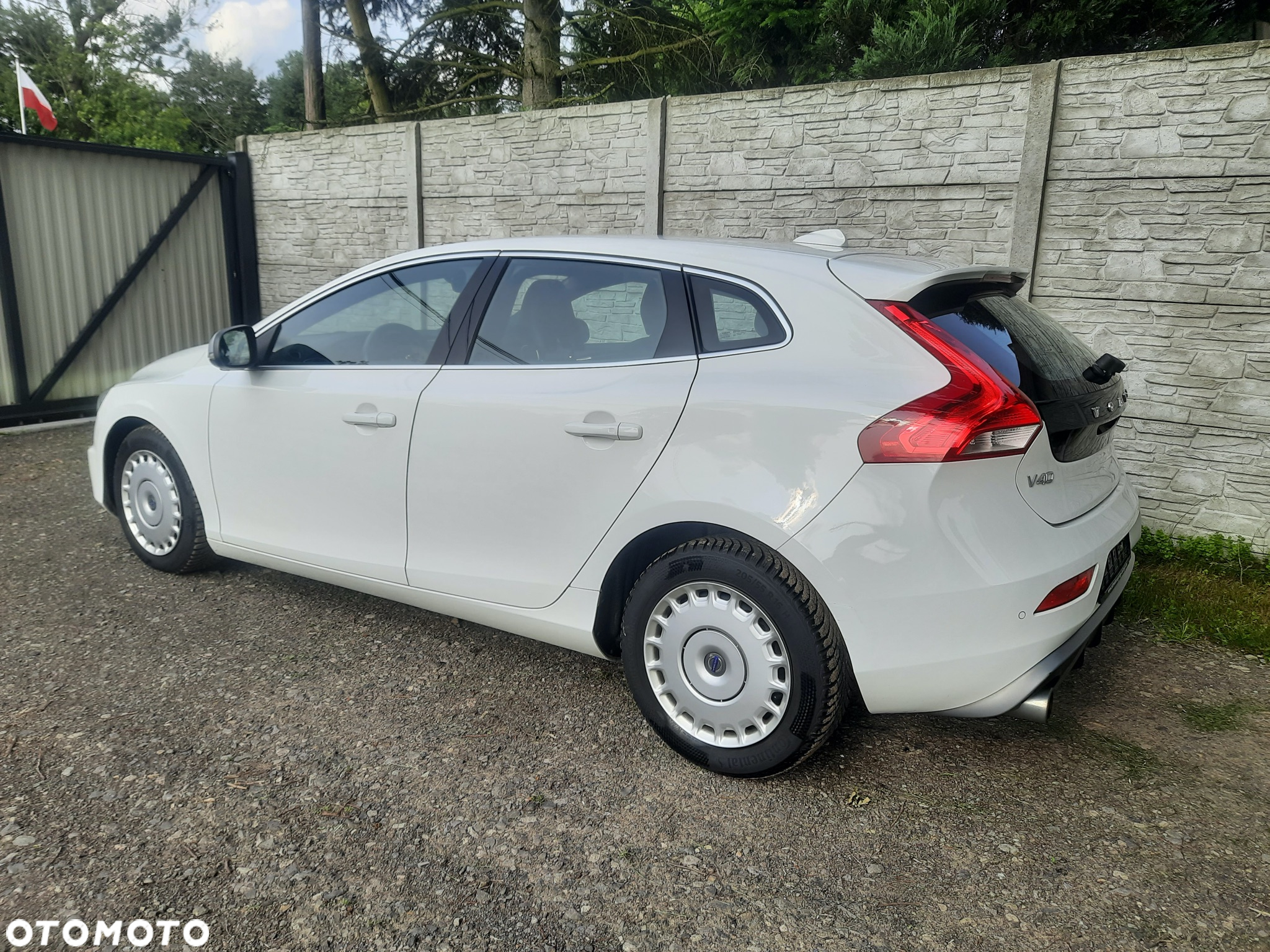Volvo V40 T3 Drive-E R-Design Momentum - 12