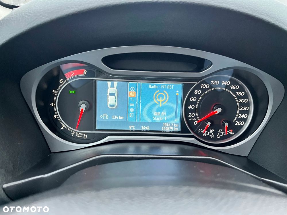 Ford Mondeo 2.5 Titanium S - 16