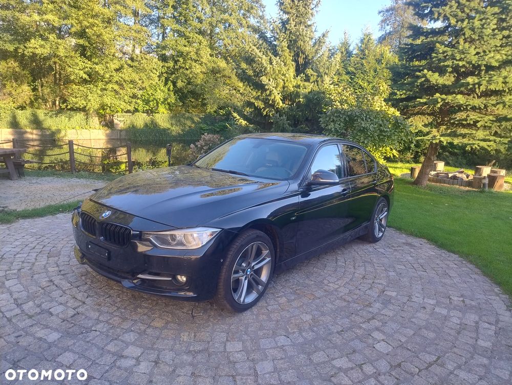 BMW Seria 3 328i Touring Sport-Aut Luxury Line - 15