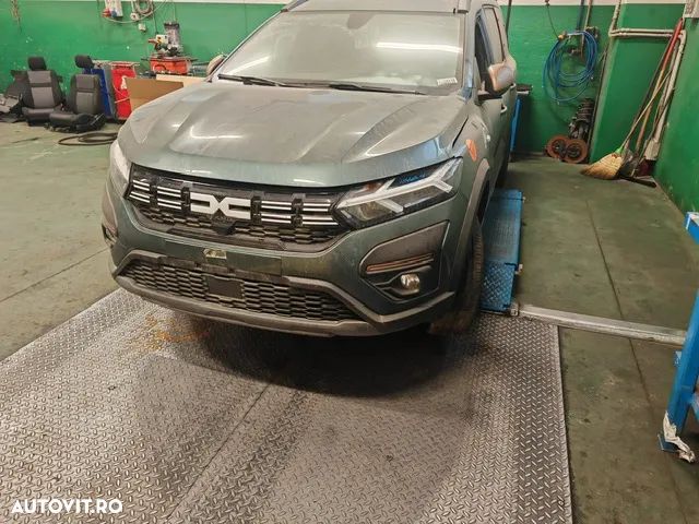 Dezmembrez Dacia Jogger , 1.6 ScE Hybrid ,H4MC632 , cutie automata