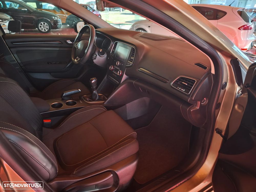 Renault Mégane 1.2 TCE Zen - 30