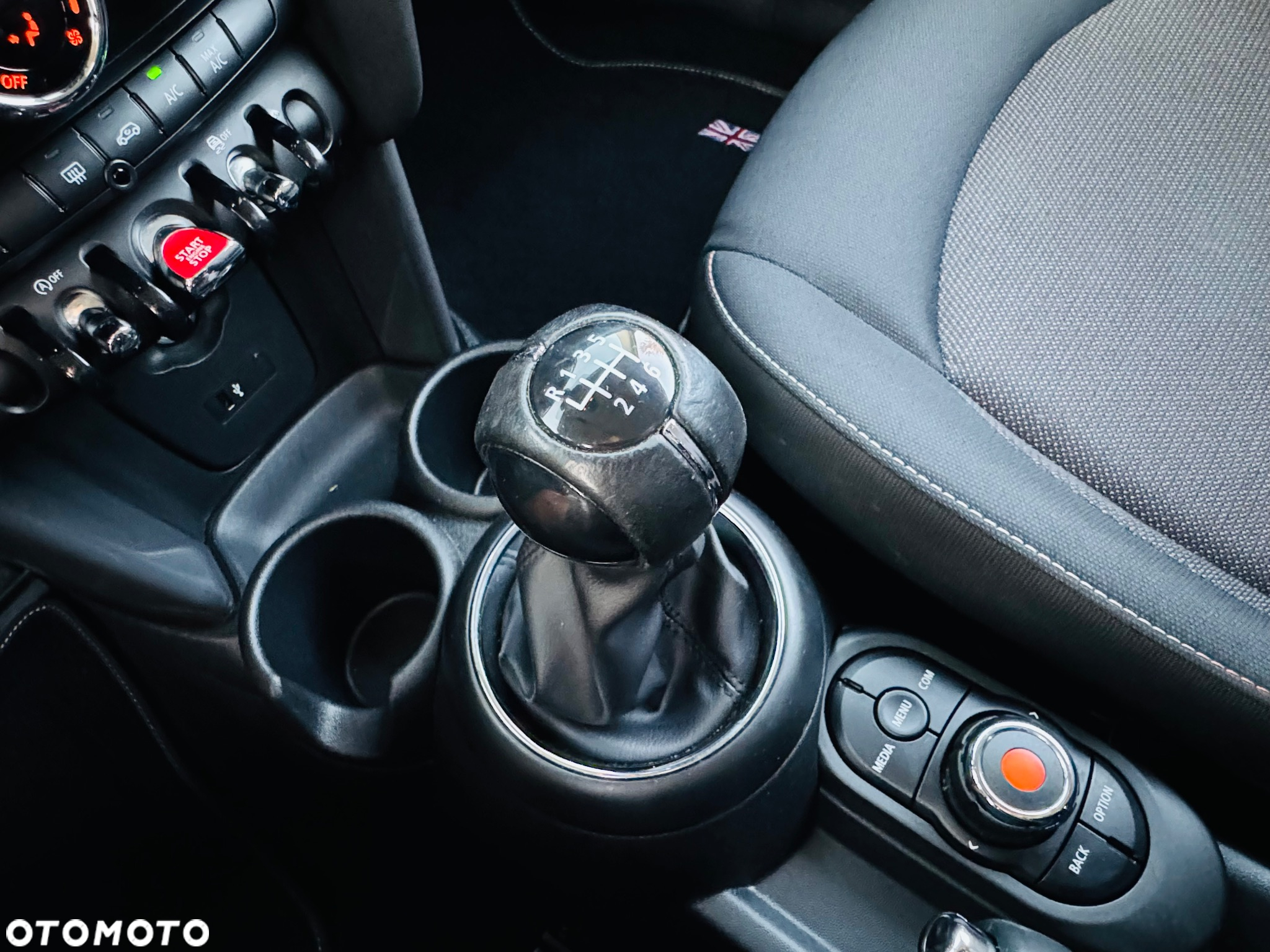 MINI Cooper - 25