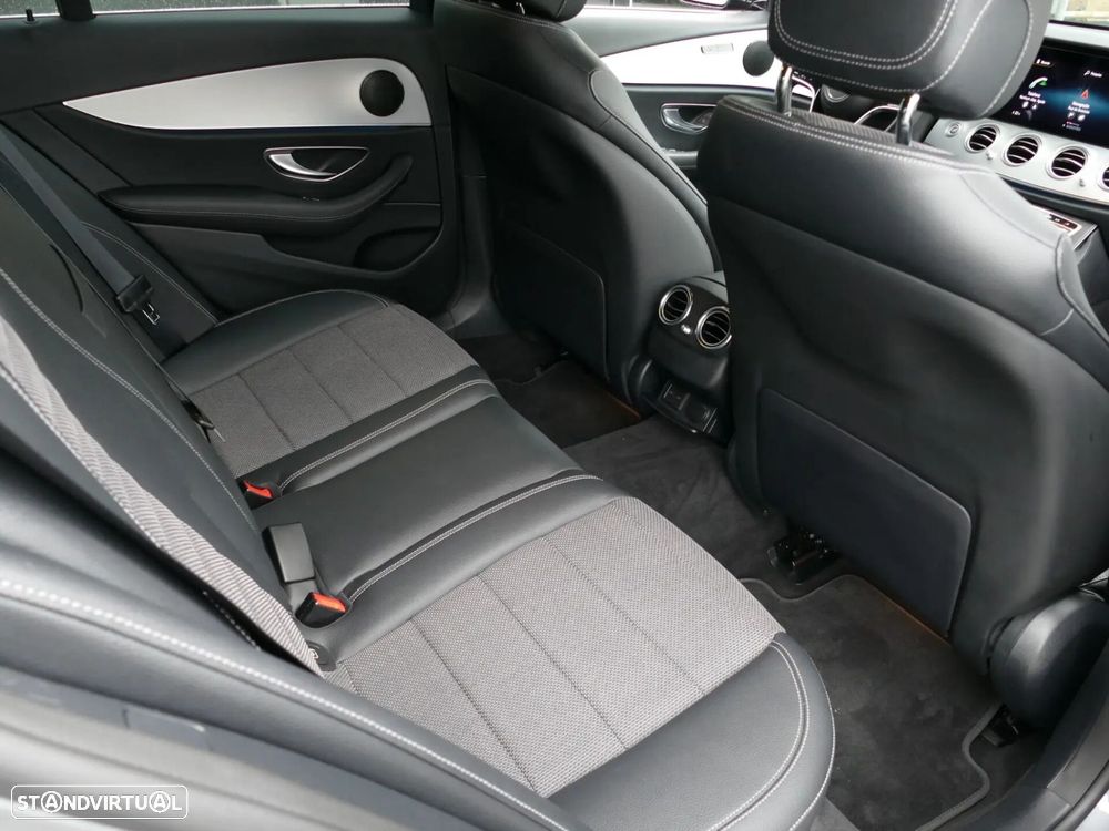 Mercedes-Benz E 220 d Avantgarde 7L - 32