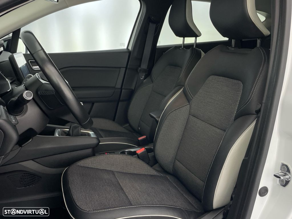 Renault Captur 1.0 TCe Exclusive Bi-Fuel - 17