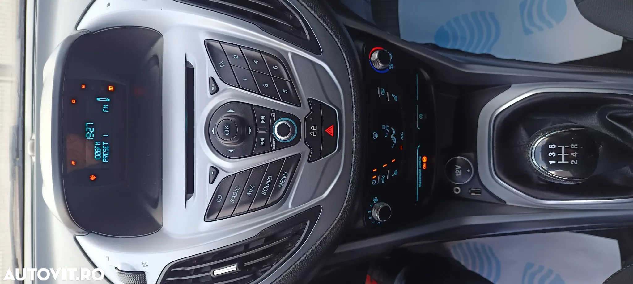 Ford B-Max 1.0 EcoBoost Trend - 17