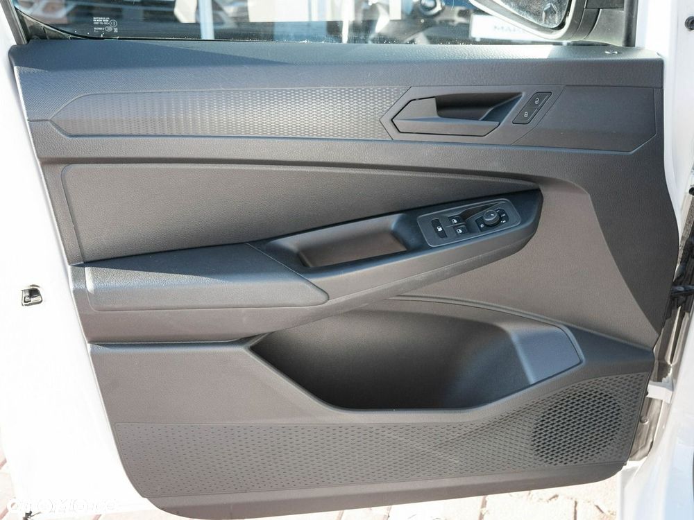 Volkswagen Caddy - 10