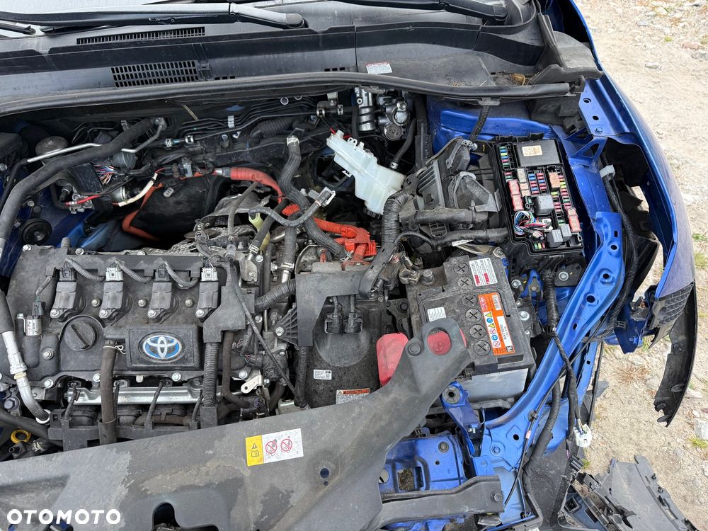 Toyota C-HR Hybrid Style Selection - 5
