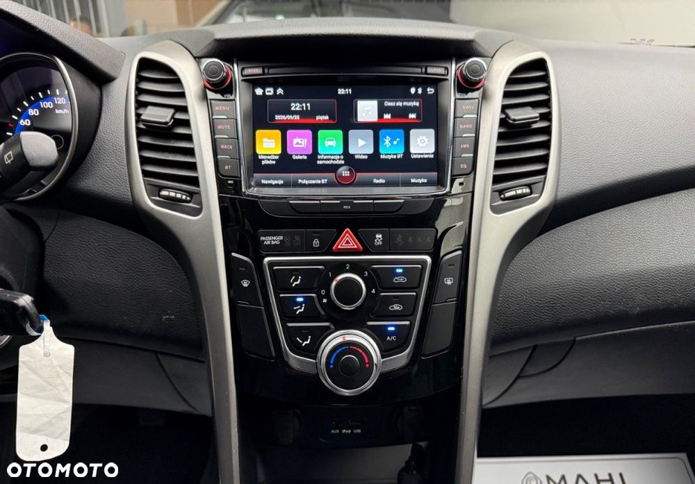 Hyundai i30 1.6 CRDI Trend - 21
