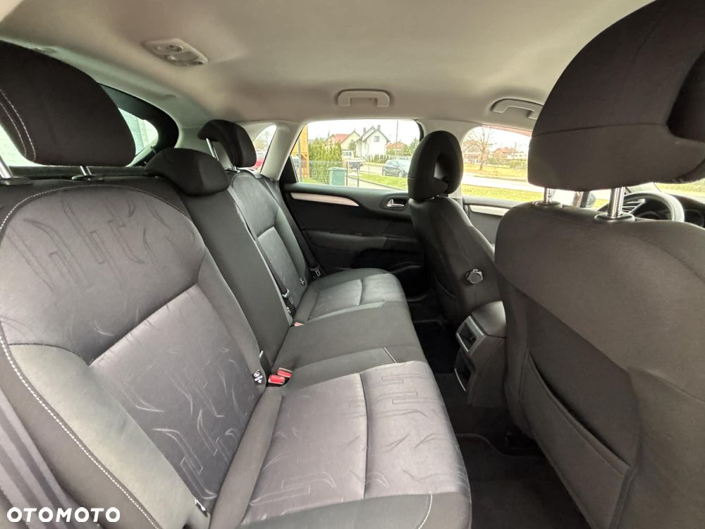 Citroën C4 HDi 90 Tendance - 24