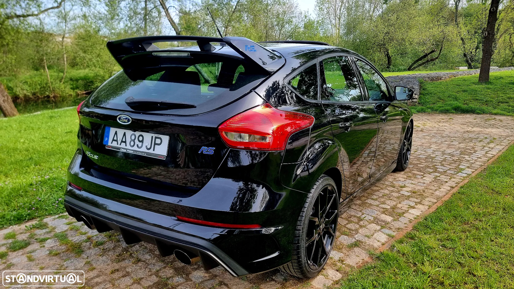 Ford Focus 2.3 EcoBoost RS - 2