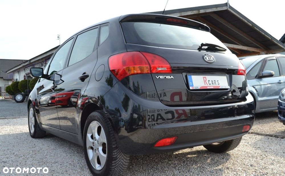 Kia Venga - 19