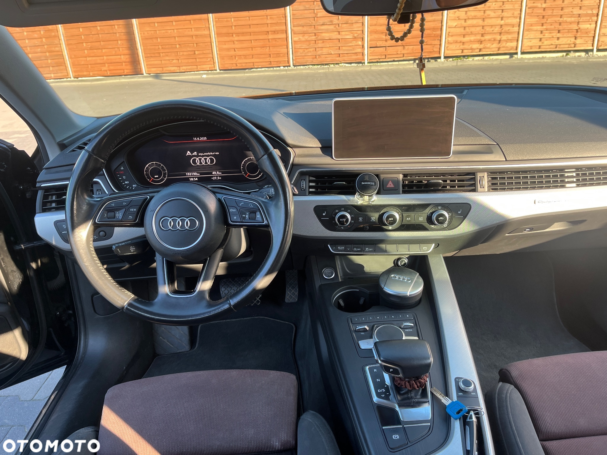 Audi A4 2.0 TDI Quattro Design S tronic - 19
