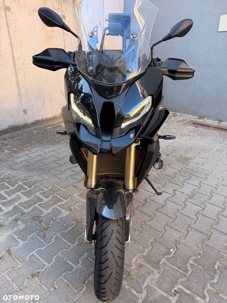 BMW XR - 4