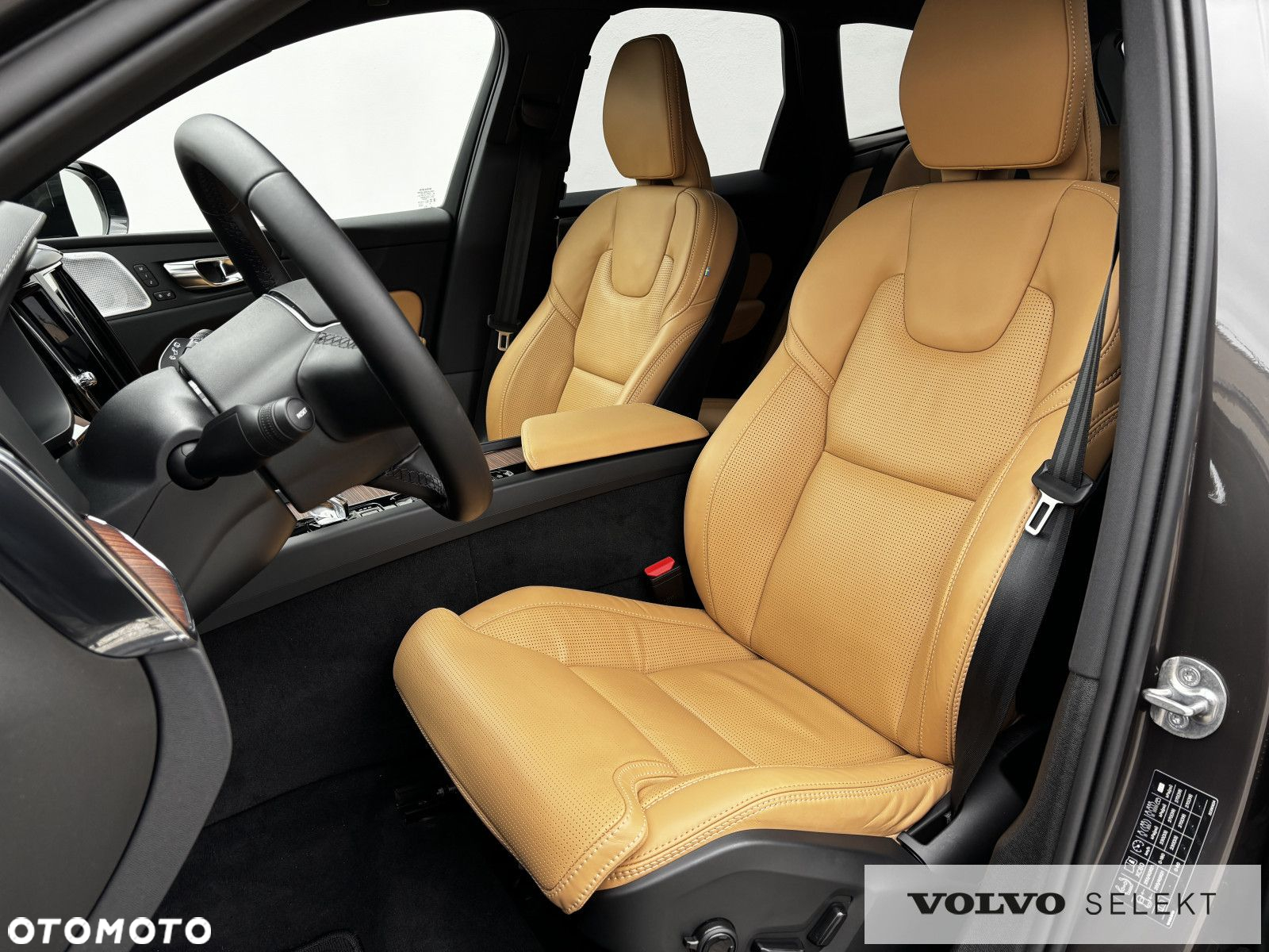 Volvo XC 60 - 8