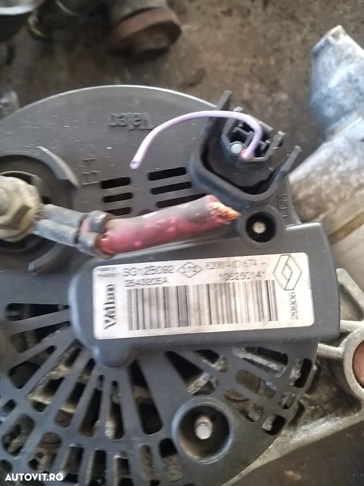 Alternator cod: 8200410674 pentru Renault Megane 2 1.9 - 1