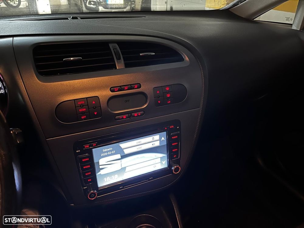 SEAT Leon 2.0 TDI FR - 9