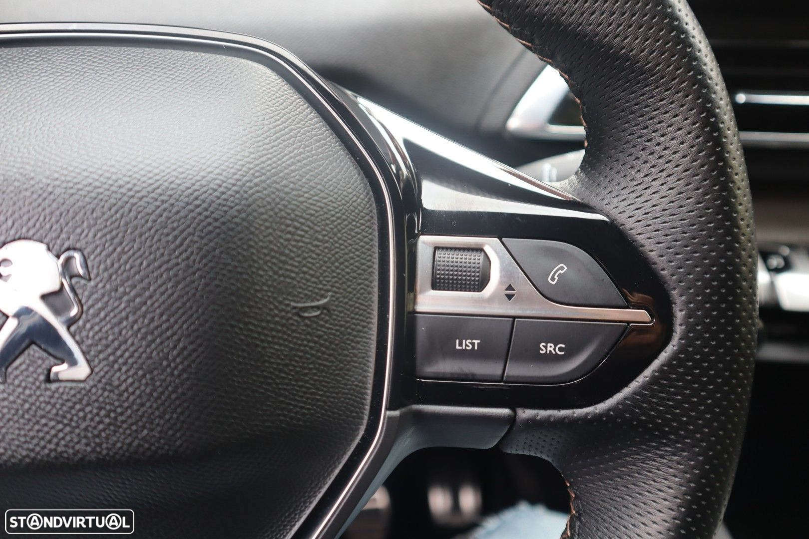 Peugeot 3008 1.2 PureTech GT - 26