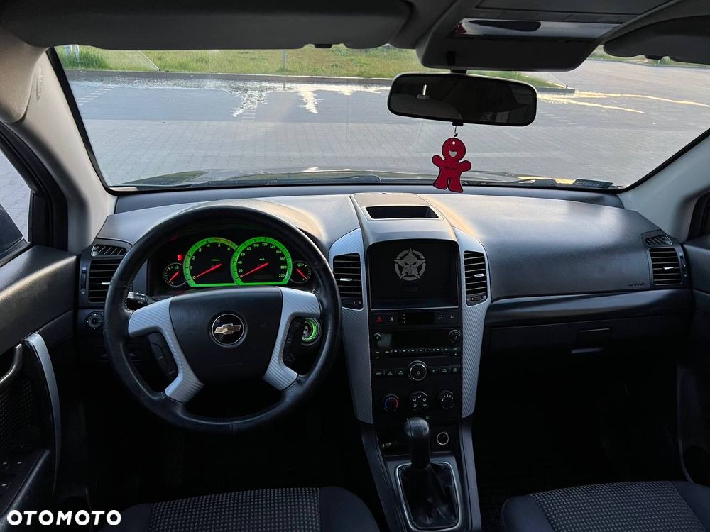 Chevrolet Captiva - 18