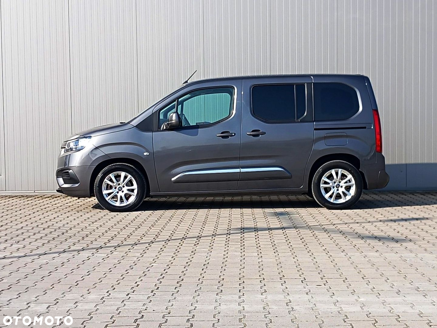 Toyota Proace City Verso Long 1.2 D-4T Family - 2
