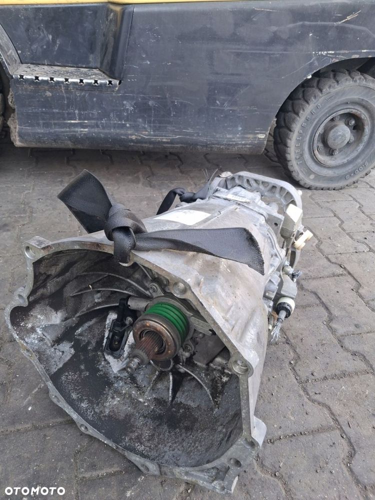 Skrzynia biegów VW Crafter 2.5 TDI HVW906262800 - 4