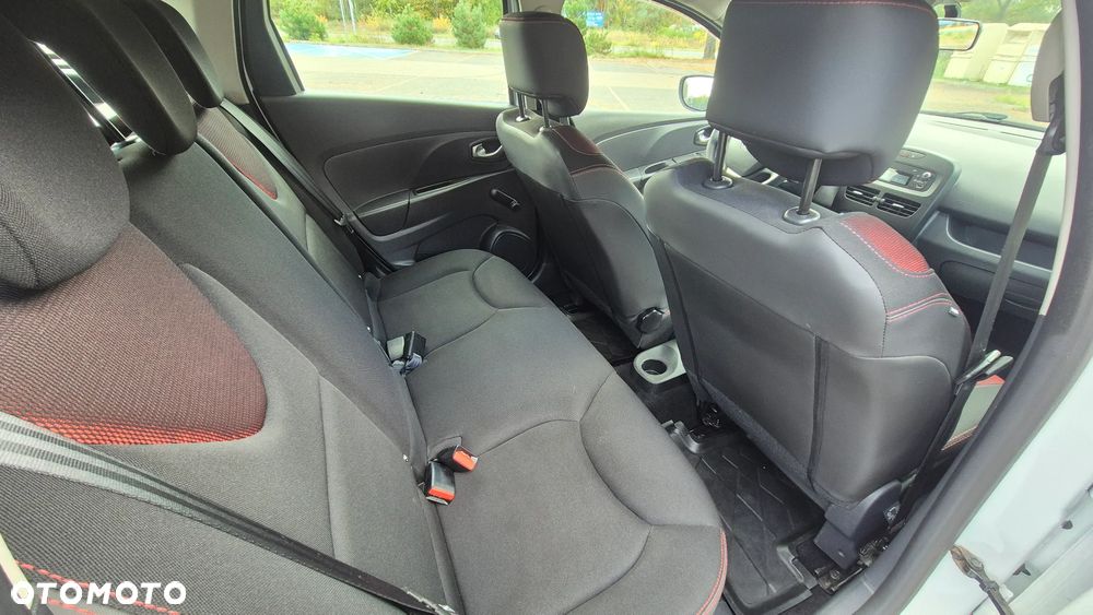 Renault Clio - 13