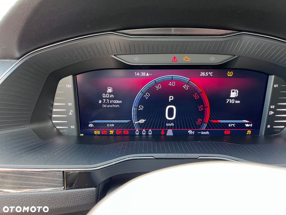 Skoda Superb 2.0 TDI DSG Premium Edition - 18