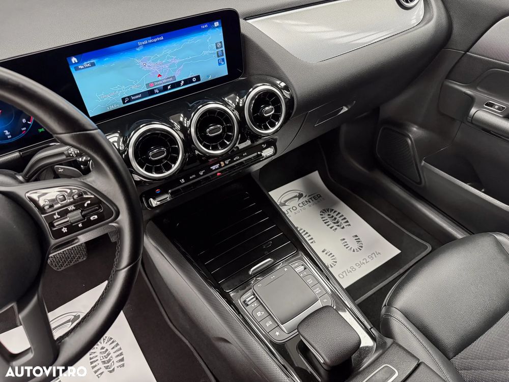 Mercedes-Benz GLA 180 d 8G-DCT Style - 27