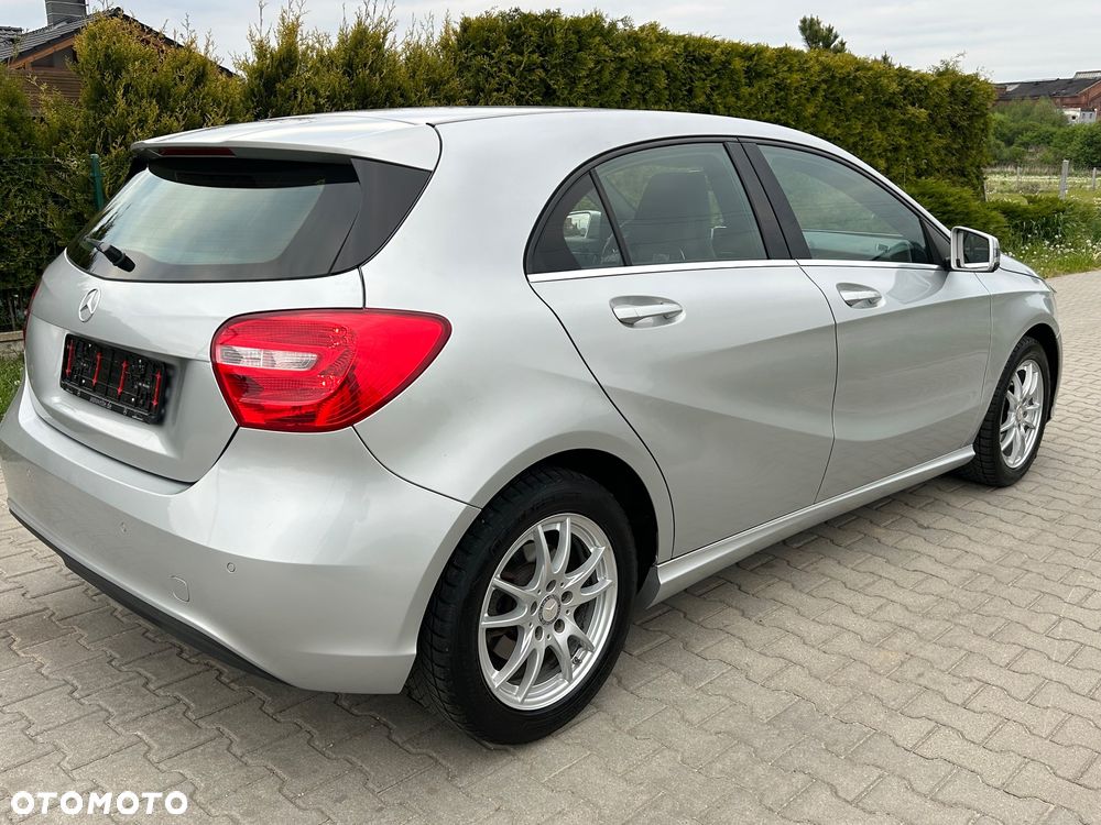 Mercedes-Benz Klasa A 180 (BlueEFFICIENCY) Urban - 14