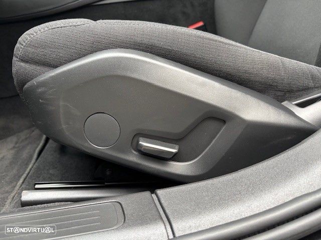 Volvo V90 D3 Kinetic - 17