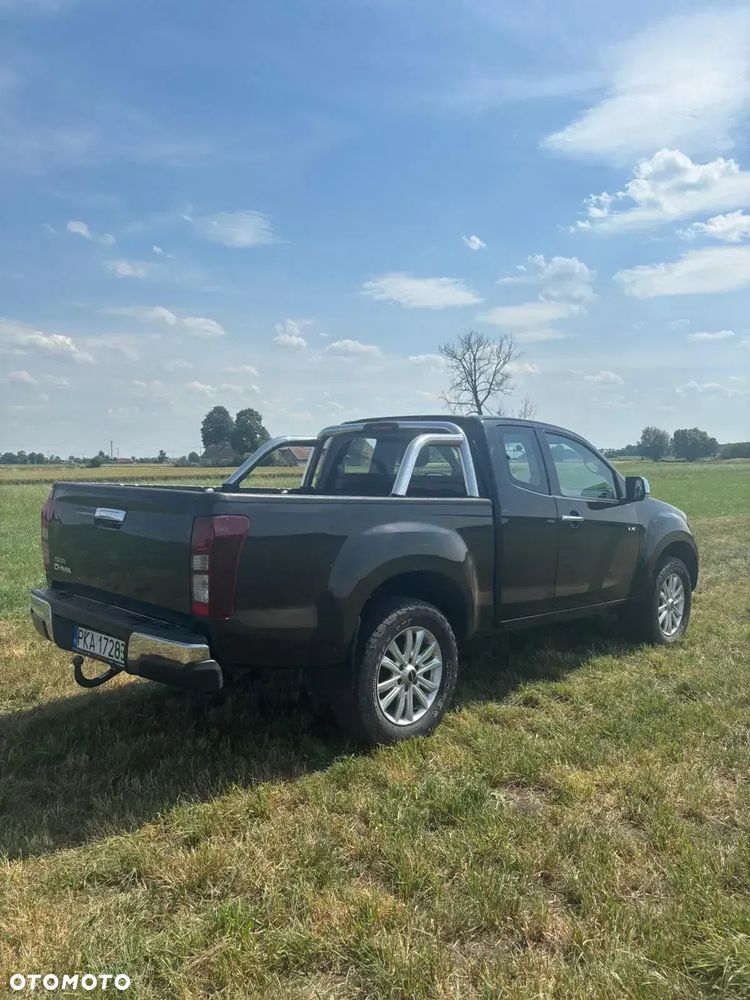 Isuzu D-Max 1.9 DC LS - 2