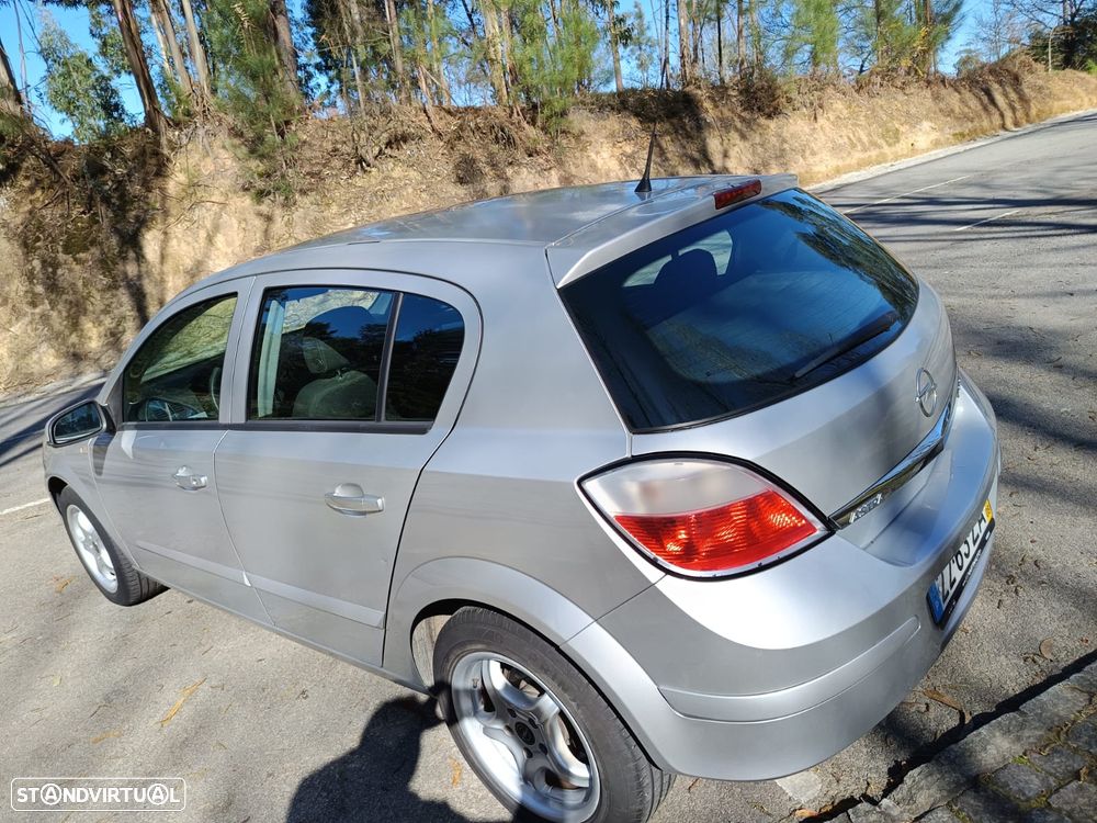 Opel Astra 1.7 CDTI Enjoy - 5