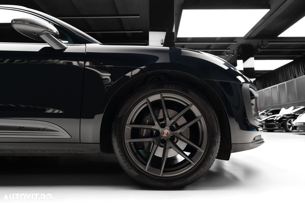 Porsche Macan - 5