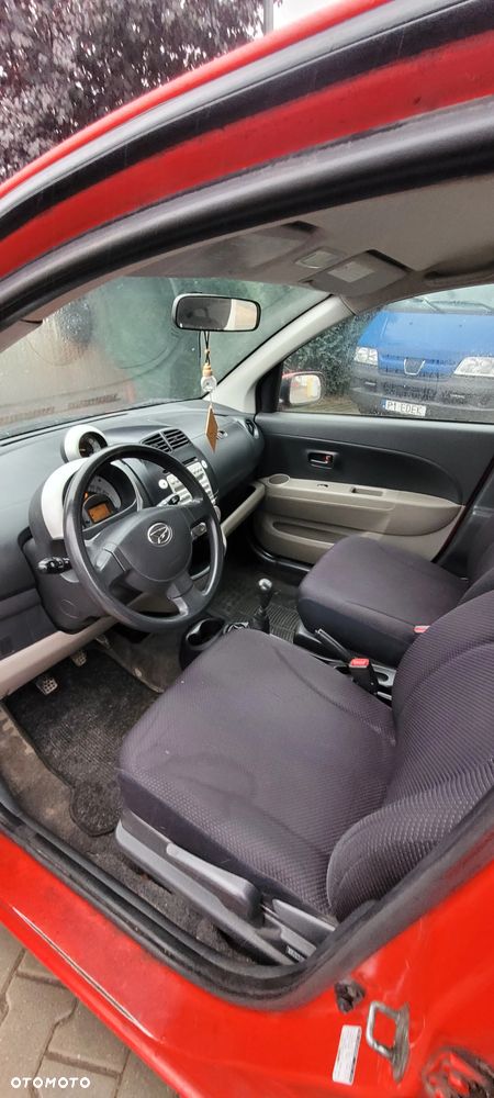 Daihatsu Sirion 1.3 - 18