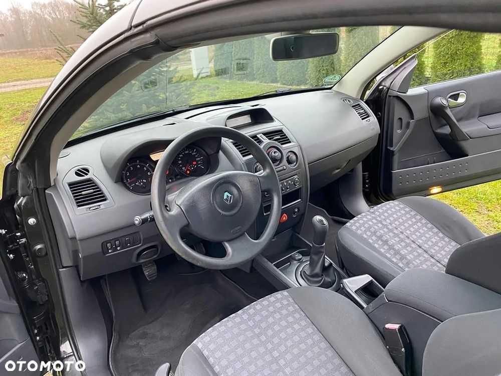Renault Megane 1.6 Authentique - 12