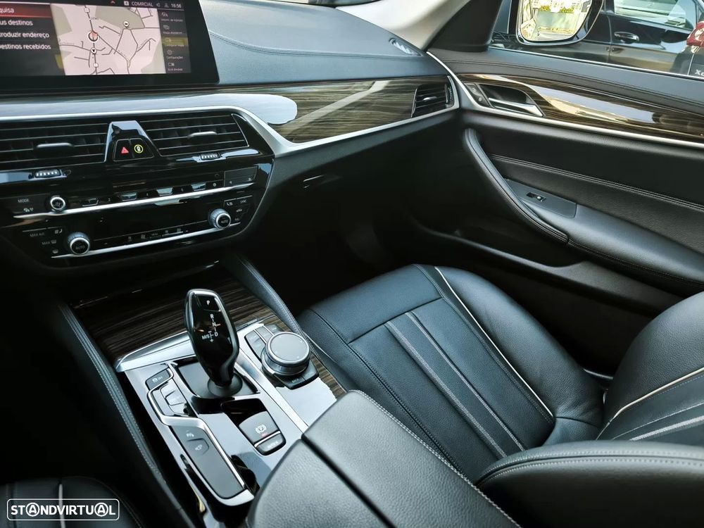 BMW 520 d Line Luxury Auto - 25