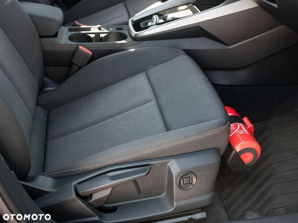 Audi A3 Sportback 30 TDI S tronic - 26