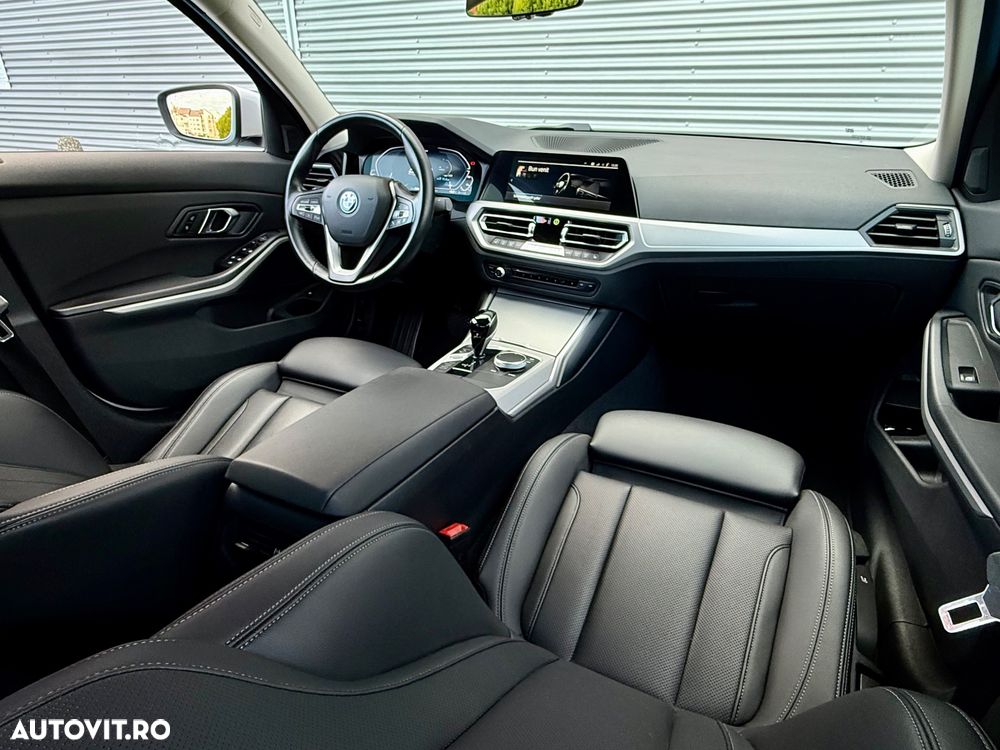 BMW Seria 3 330e AT PHEV - 19