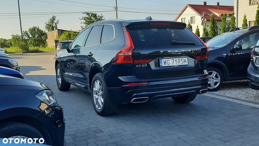 Volvo XC 60 D5 AWD R-Design - 6