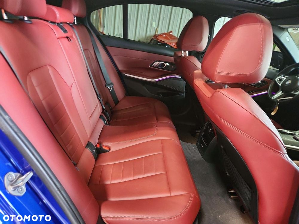 BMW Seria 3 M340i xDrive - 9