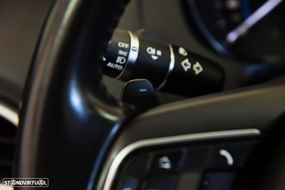 Jaguar XE 2.0 D Portfolio Aut. - 21