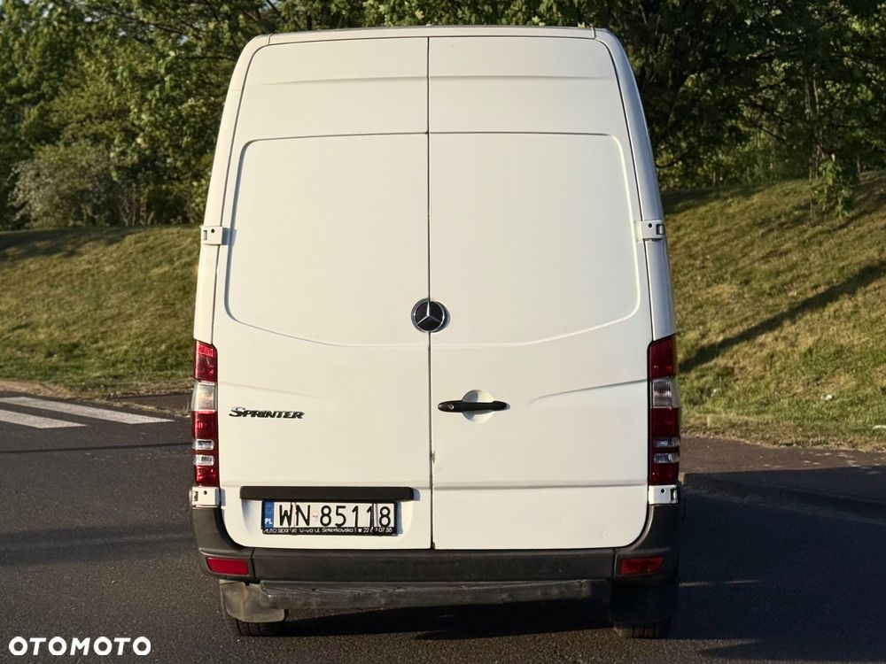 Mercedes-Benz Sprinter - 6