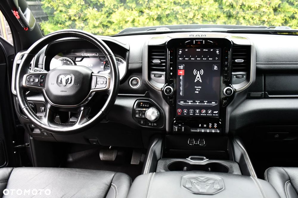 RAM 1500 Crew Cab Longhorn - 22