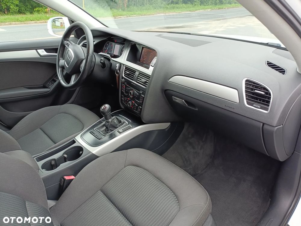 Audi A4 Avant 2.0 TDI DPF Ambition - 7