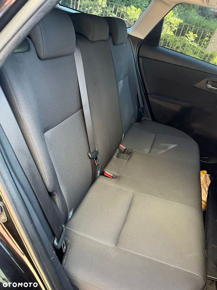 Toyota Auris 1.6 Premium - 14